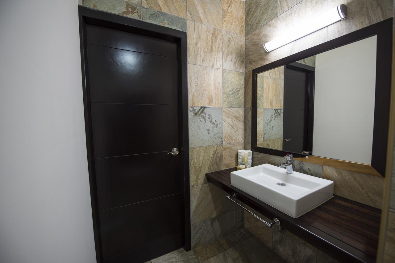 Hotel Andiroba Palace Tuxtla Gutiérrez Dış mekan fotoğraf